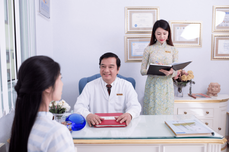Thực hiện cắt môi tại Bệnh viện thẩm mỹ Thanh Vân