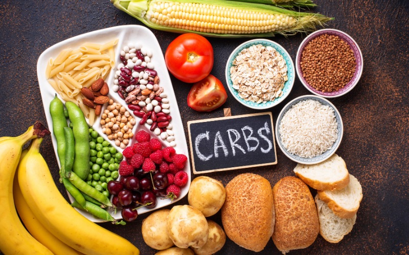 Thực hiện chế độ ăn low carbs giúp loại bỏ mỡ thừa và duy trì vóc dáng, cân nặng như mong muốn