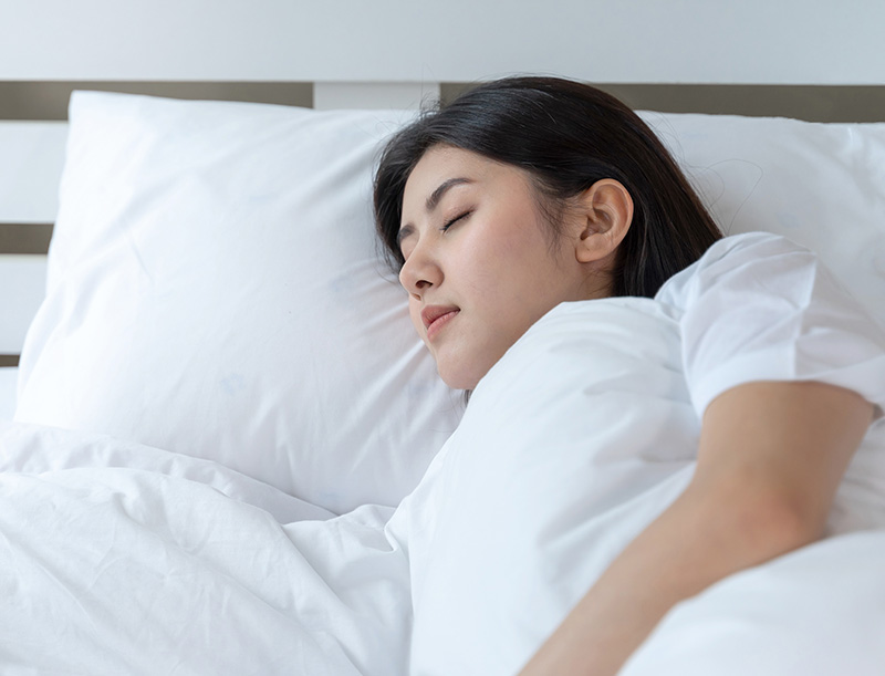 Ngủ đủ giấc để cơ thể sản sinh hormone thúc đẩy quá trình hồi phục và làm lành vết thương