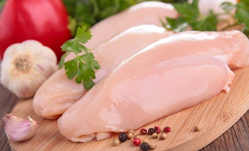 Thịt nạc của gà có protein cao sẽ giúp tăng cơ hiệu quả