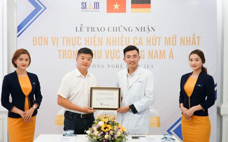 Viện thẩm mỹ SIAM Thailand tự hào là đơn vị thực hiện nhiều ca hút mỡ nhất Đông Nam Á