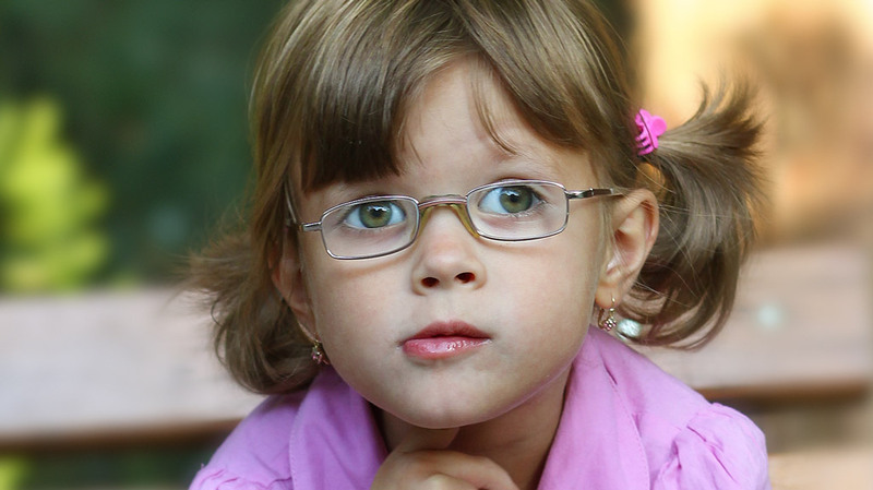Phẫu thuật chỉnh mắt lác sớm nhất dành cho trẻ em từ 18 - 22 tháng tuổi