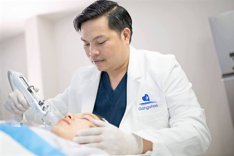 Bác sĩ Phùng Mạnh Cường có hơn 15 năm kinh nghiệm trong lĩnh vực nâng mũi