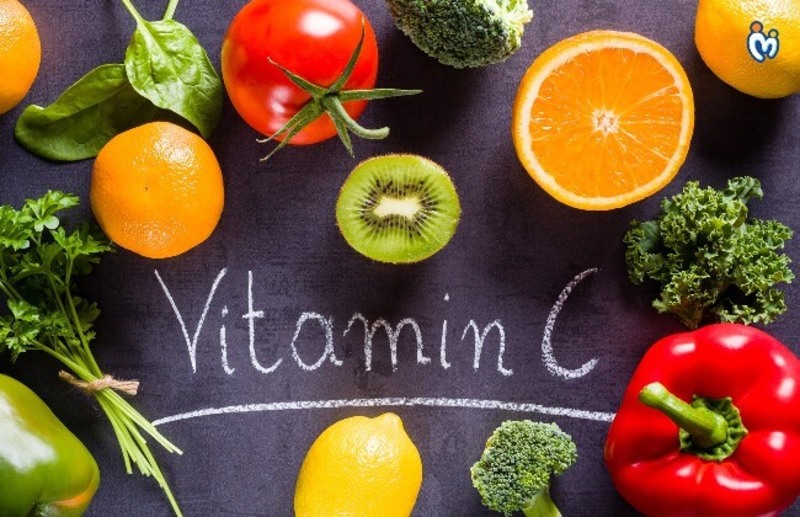 Bổ sung các thực phẩm chứa nhiều vitamin A, C và khoáng chất